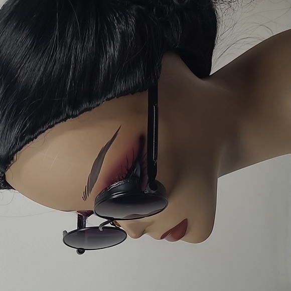 Black Steam Punk Sunglasses - Picture 2 of 9